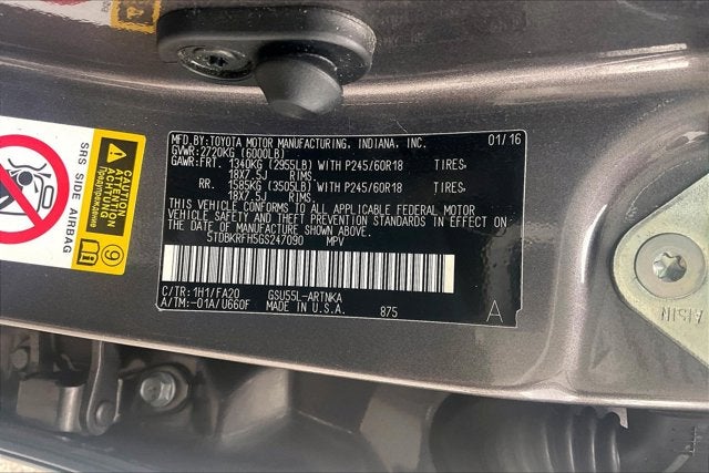 2016 Toyota Highlander Base