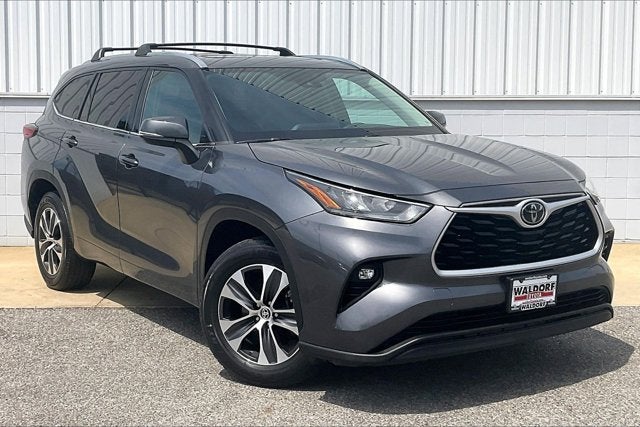 2020 Toyota HIGHLANDER XLE