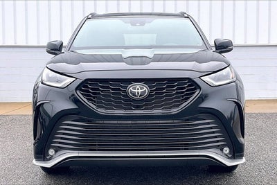 2025 Toyota Highlander Base