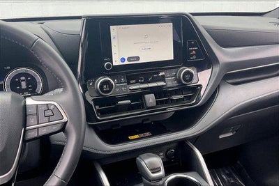 2025 Toyota HIGHLANDER XSE