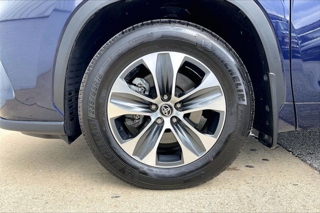 2026 Toyota Highlander XLE