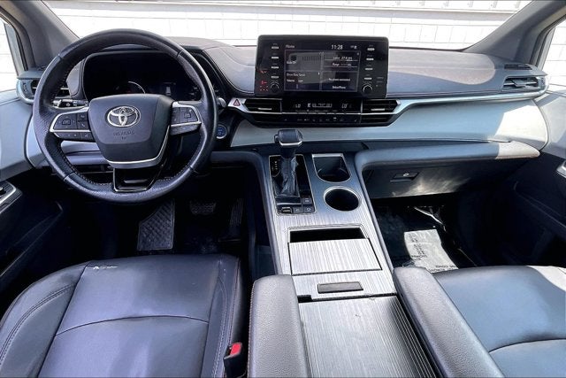 2021 Toyota Sienna XSE