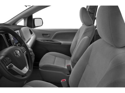 2018 Toyota Sienna XLE