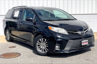 2019 Toyota Sienna Base