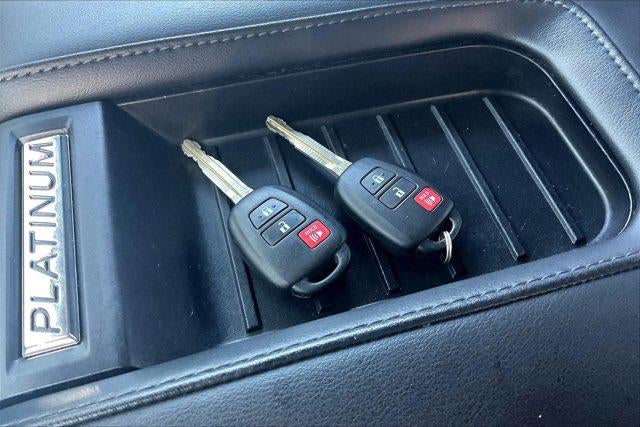 2019 Toyota TUNDRA 4X4 Platinum