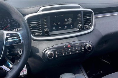 2019 Kia Sorento LX