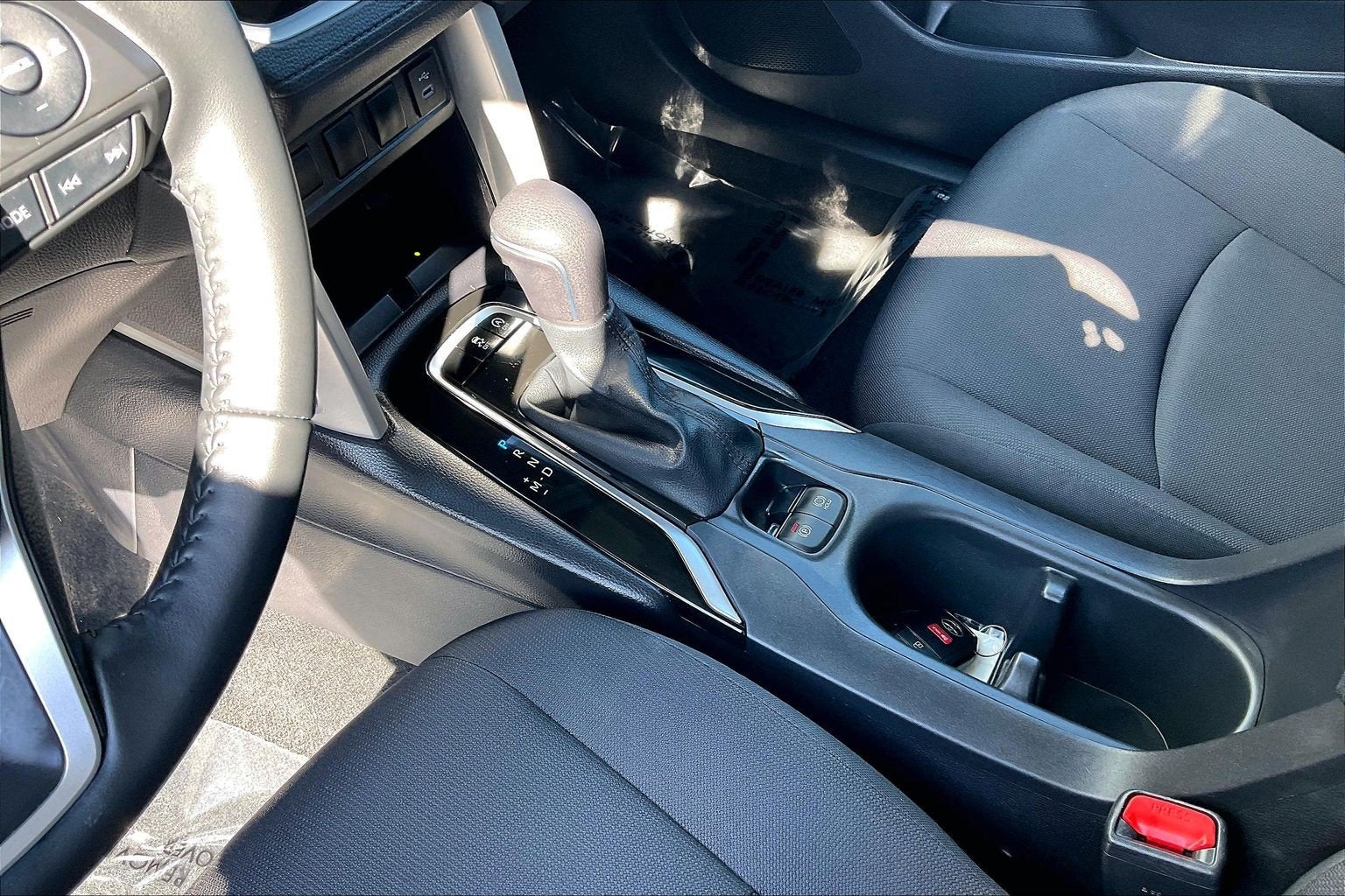 2025 Toyota Corolla Cross LE