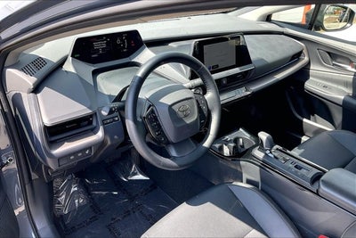 2025 Toyota Prius XLE