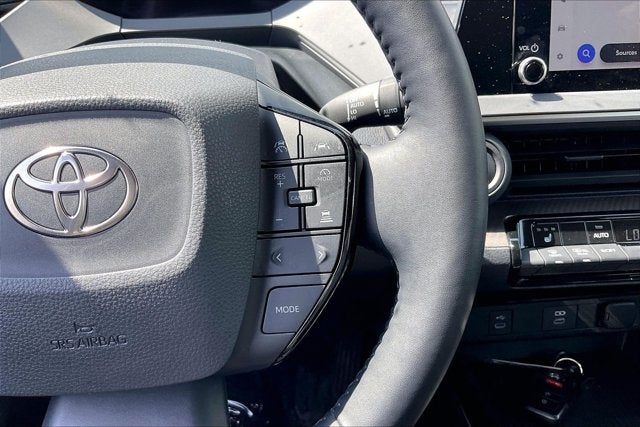 2025 Toyota Prius XLE