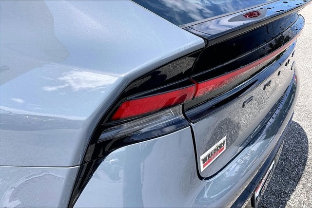 2025 Toyota Prius XLE