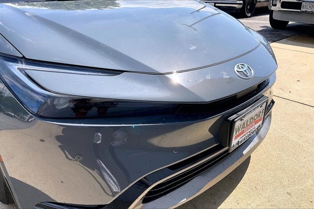 2025 Toyota Prius XLE