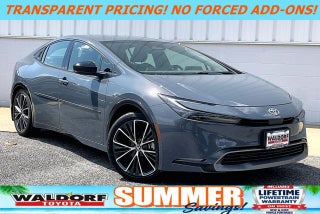 2025 Toyota Prius XLE