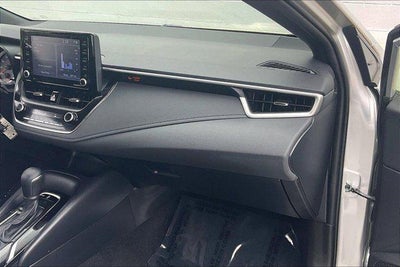 2022 Toyota COROLLA SE