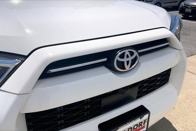 2024 Toyota 4RUNNER SR5 Premium