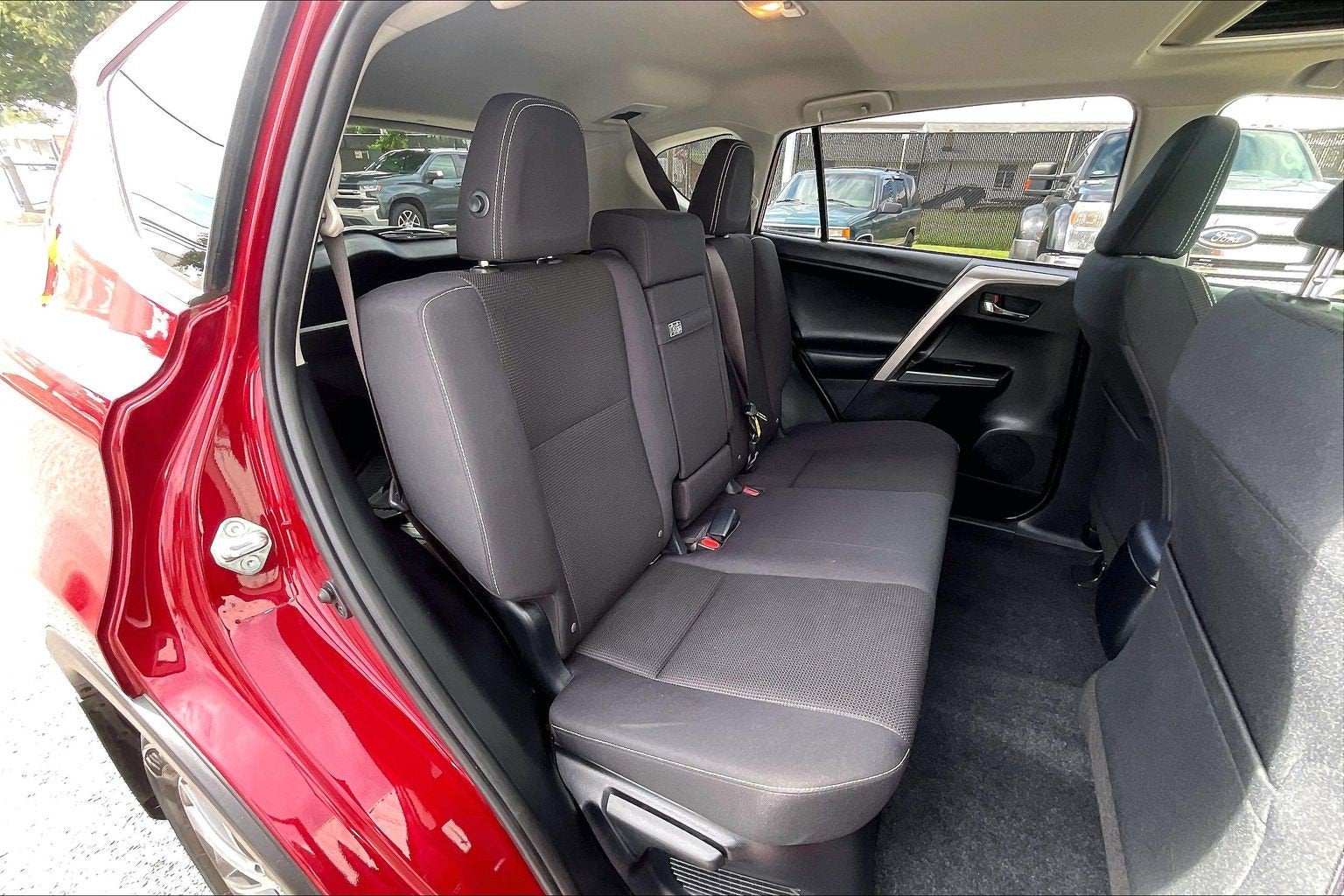 2018 Toyota RAV4 Hybrid Hybrid XLE