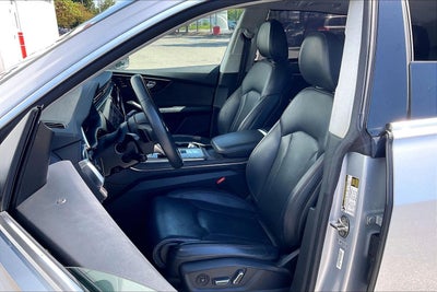 2019 Audi Q8 Prestige