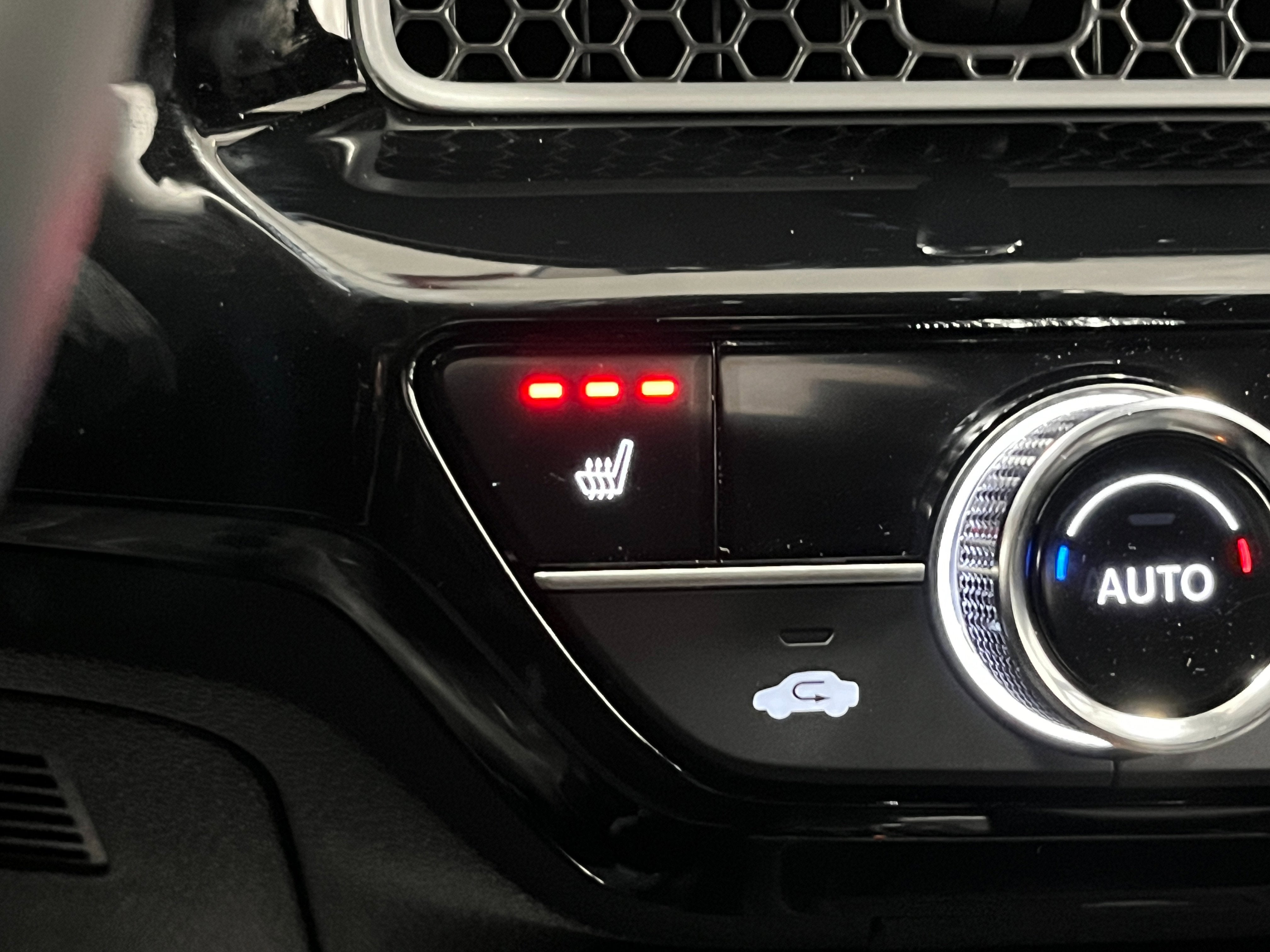 2026 Honda Civic Hatchback Hybrid Sport CVT