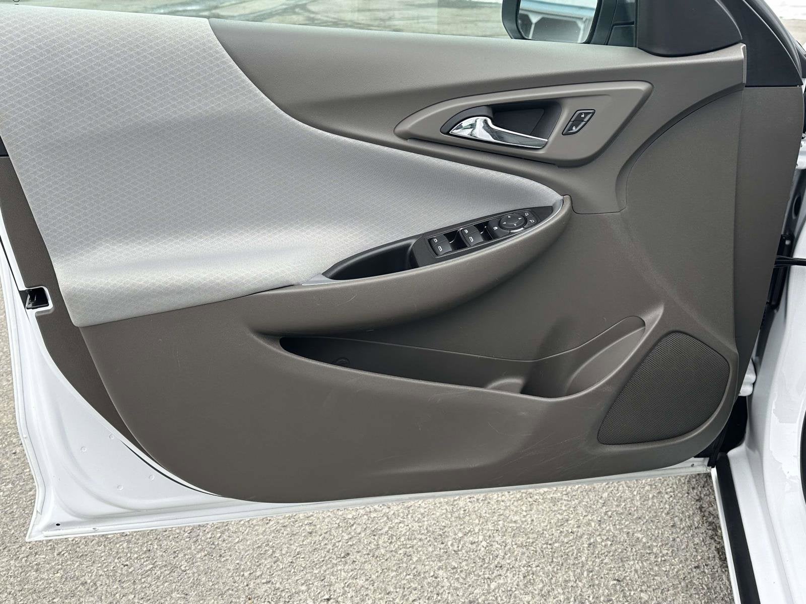 2025 Chevrolet Malibu LT