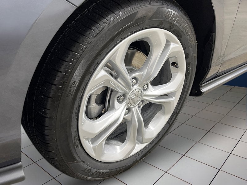 2025 Honda Accord Sedan LX CVT