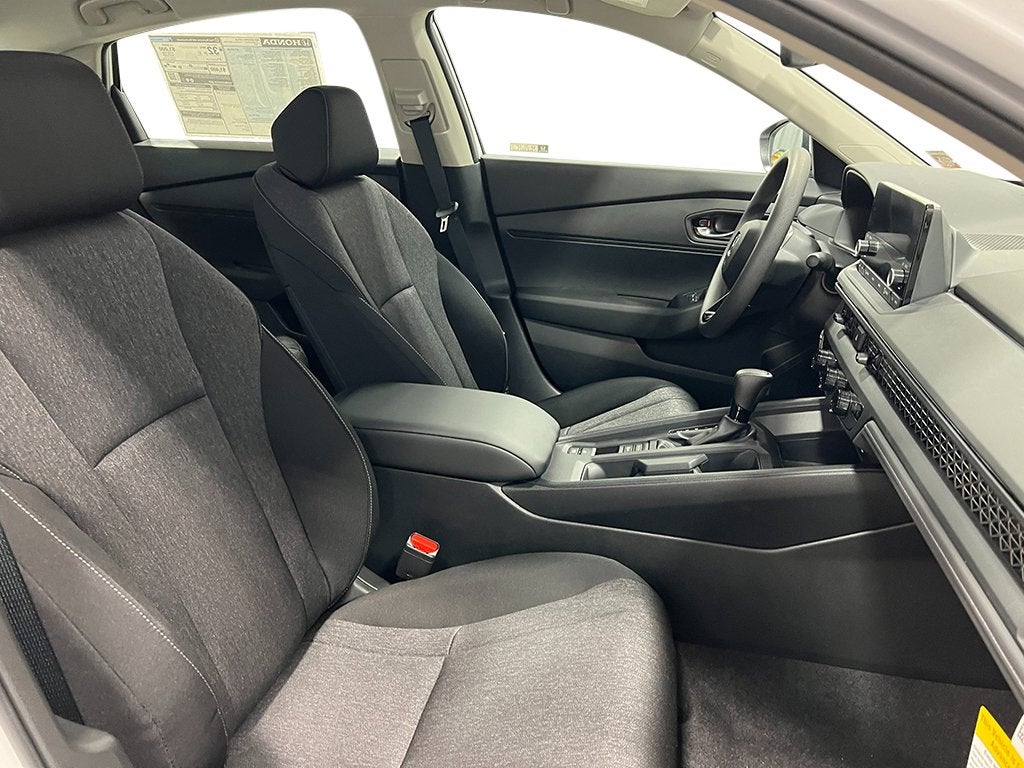 2025 Honda Accord Sedan LX CVT