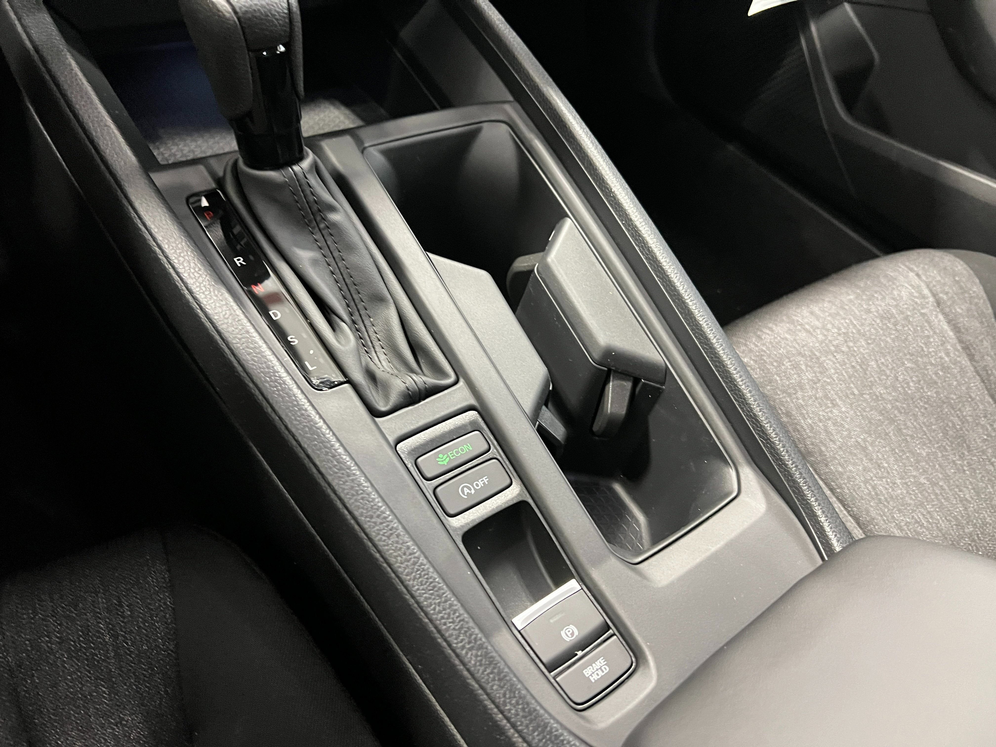 2025 Honda Accord Sedan LX CVT