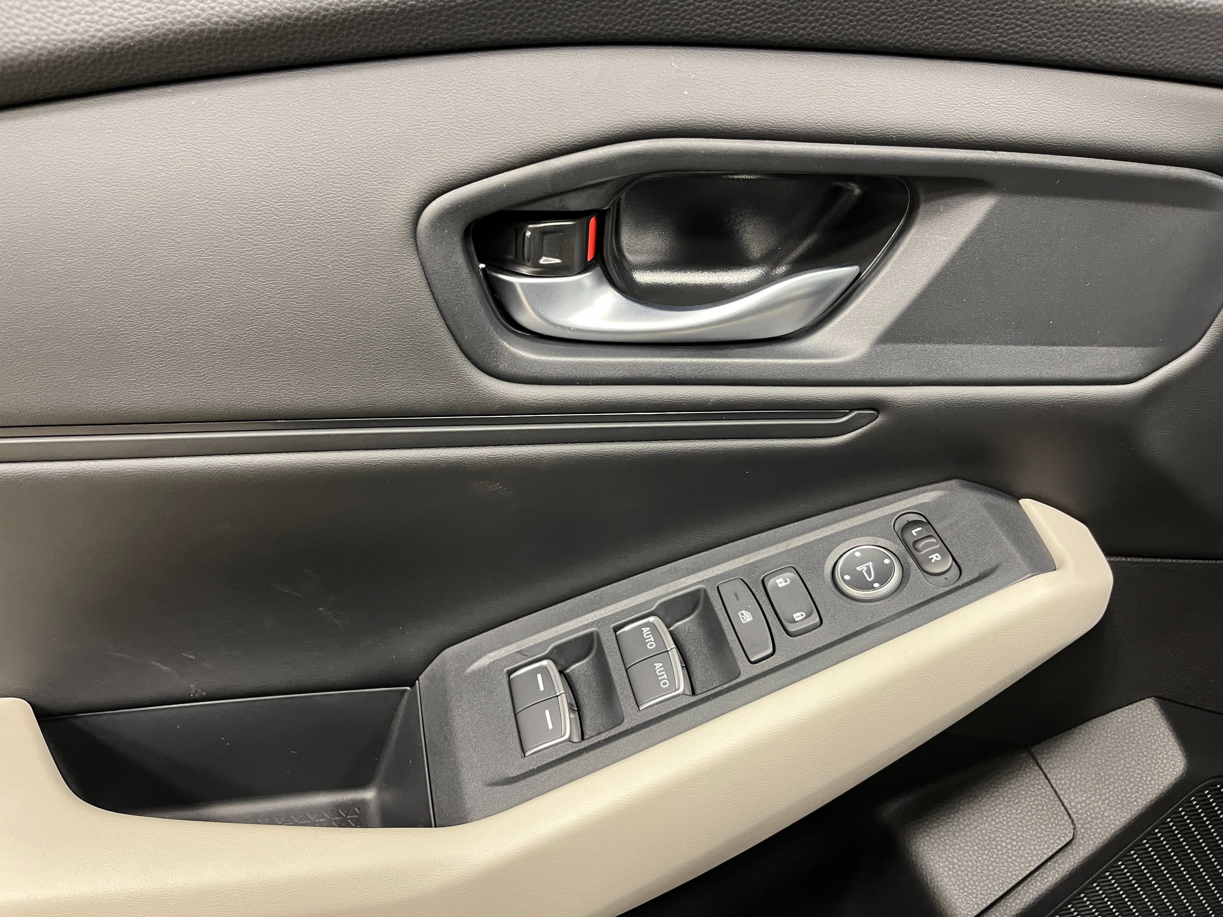 2025 Honda Accord Sedan SE CVT