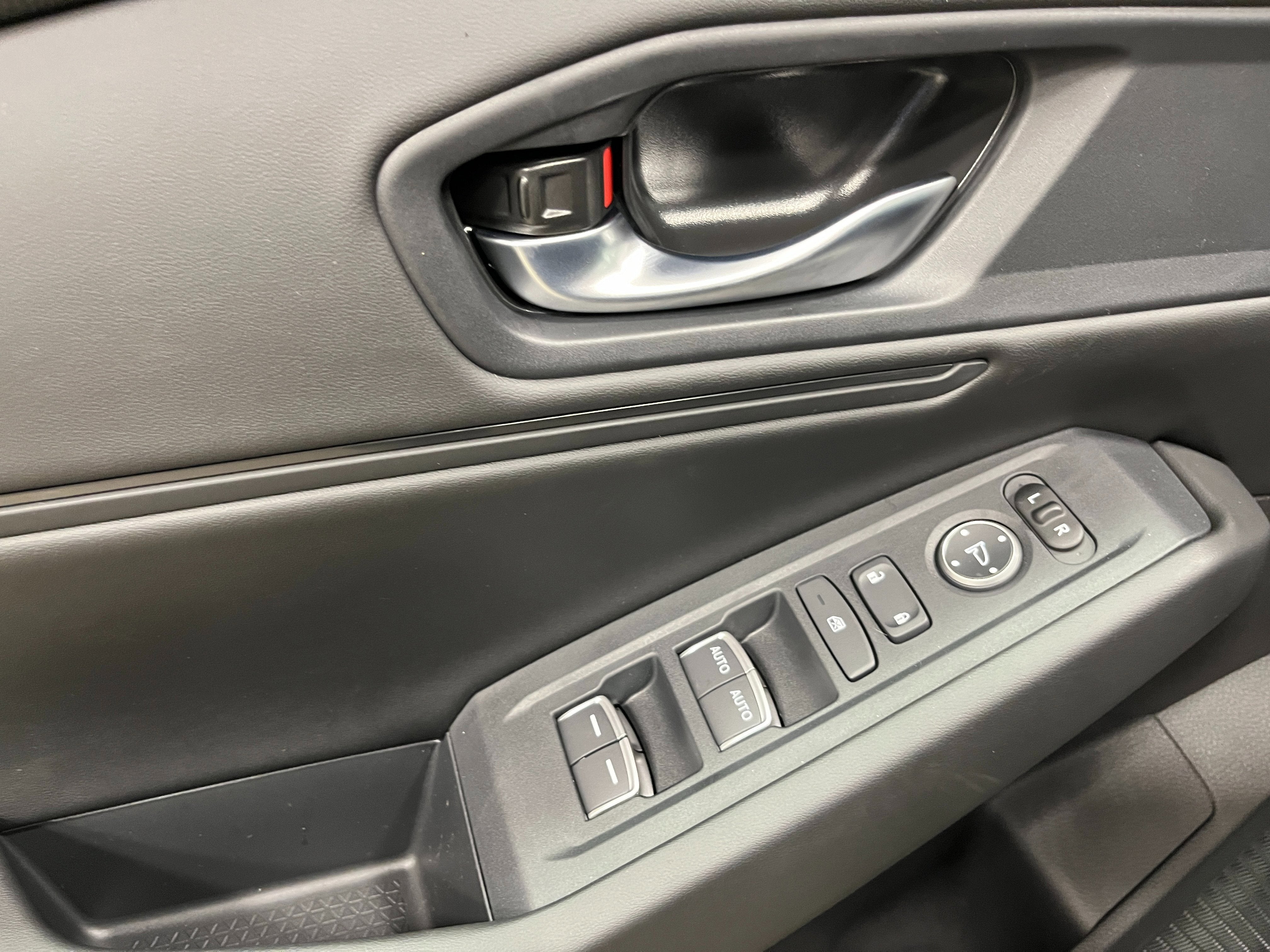 2025 Honda Accord Sedan SE CVT