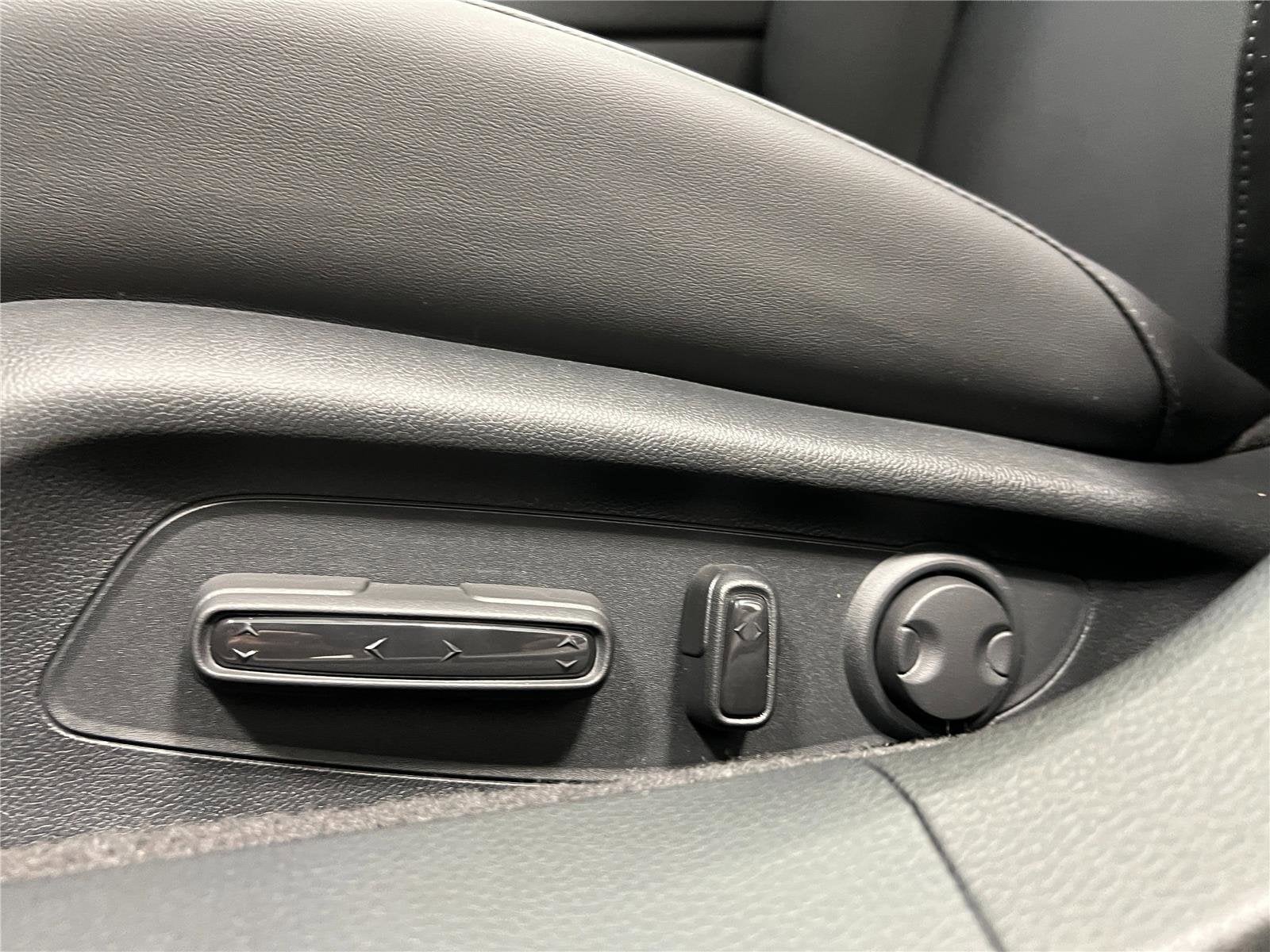 2025 Honda Accord Hybrid EX-L Sedan