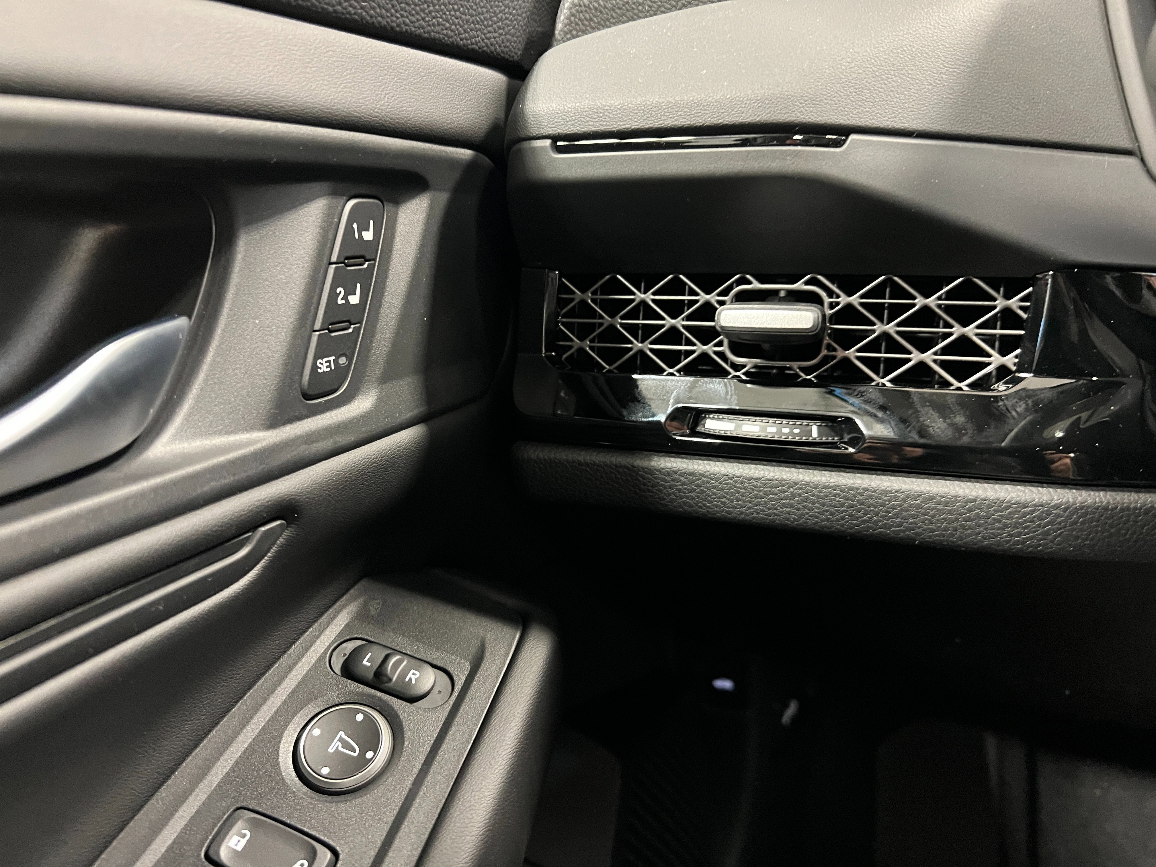 2025 Honda Accord Hybrid EX-L Sedan