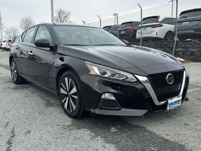 2022 Nissan Altima 2.5 SV