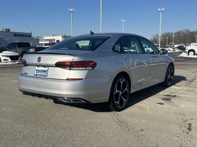 2020 Volkswagen Passat 2.0T R-Line