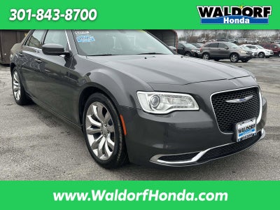 2019 Chrysler 300 Touring L
