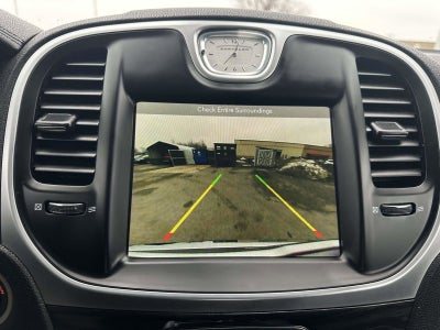 2019 Chrysler 300 Touring L