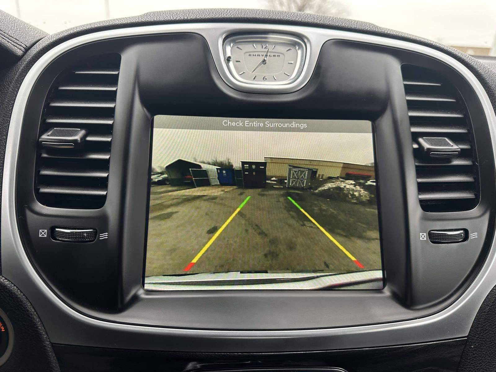 2019 Chrysler 300 Touring L