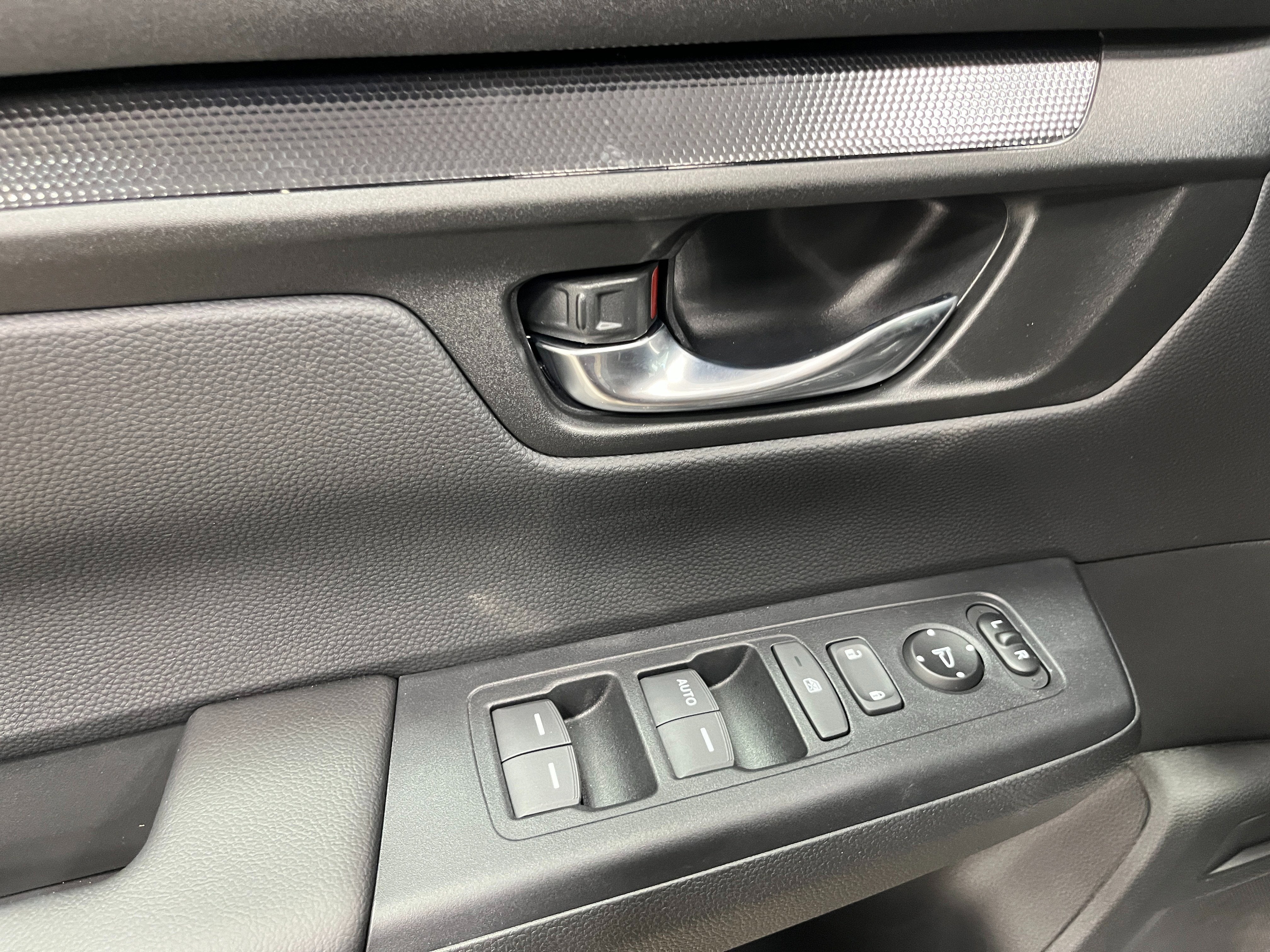 2026 Honda CR-V LX AWD