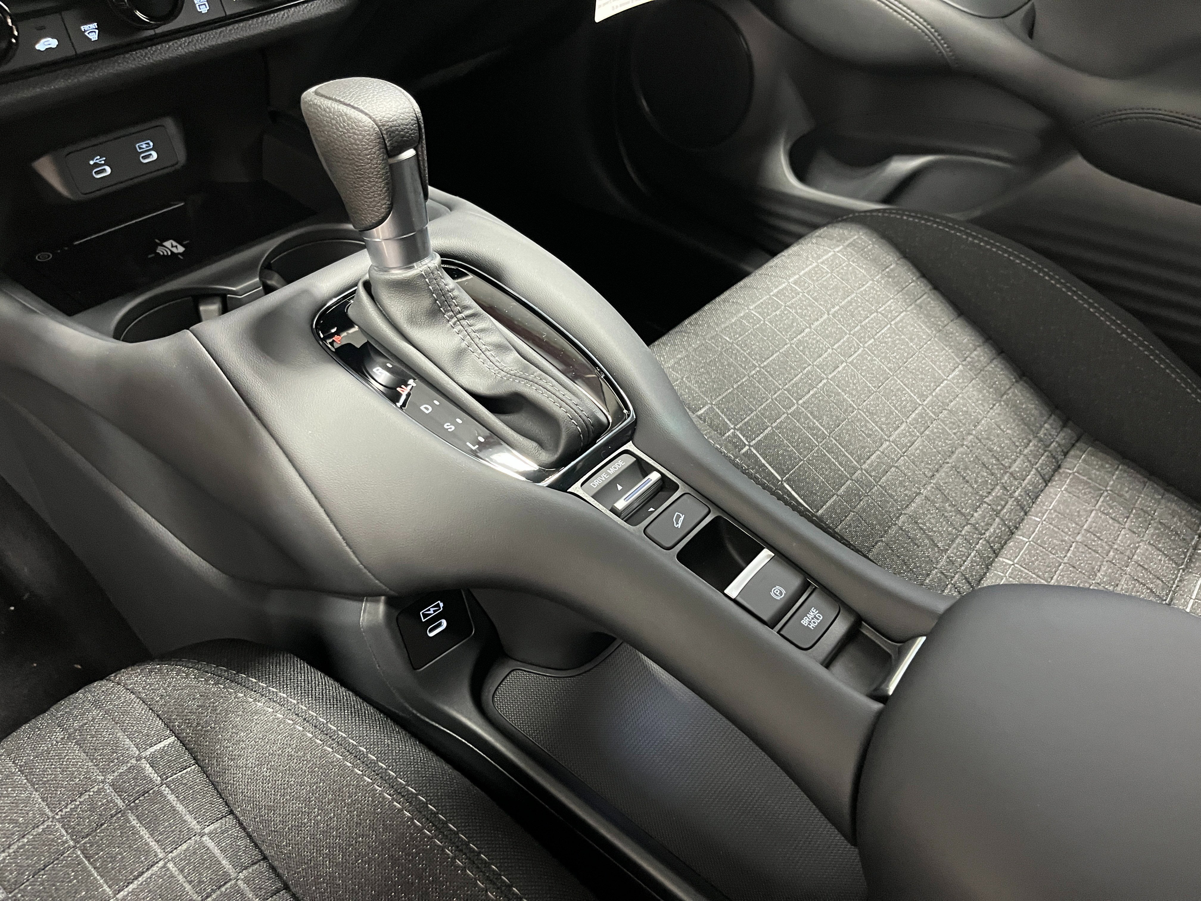 2026 Honda HR-V LX AWD CVT