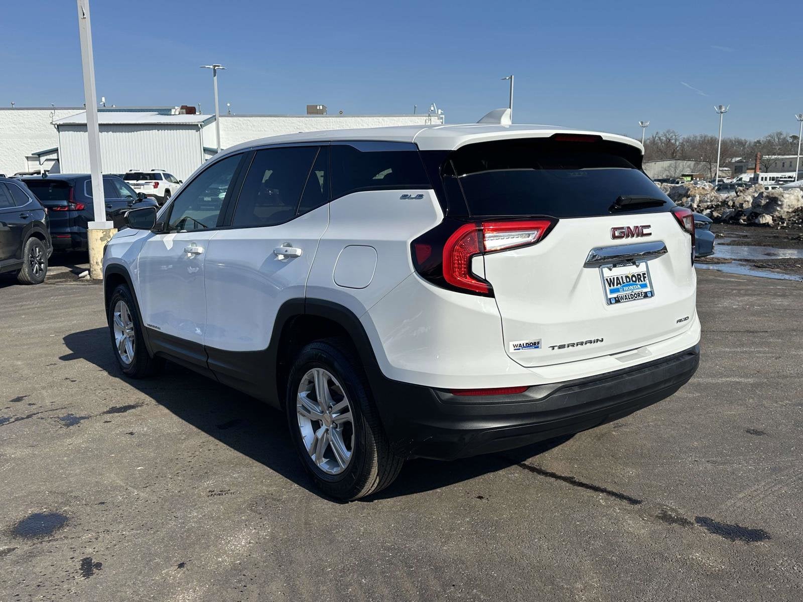 2024 GMC Terrain SLE