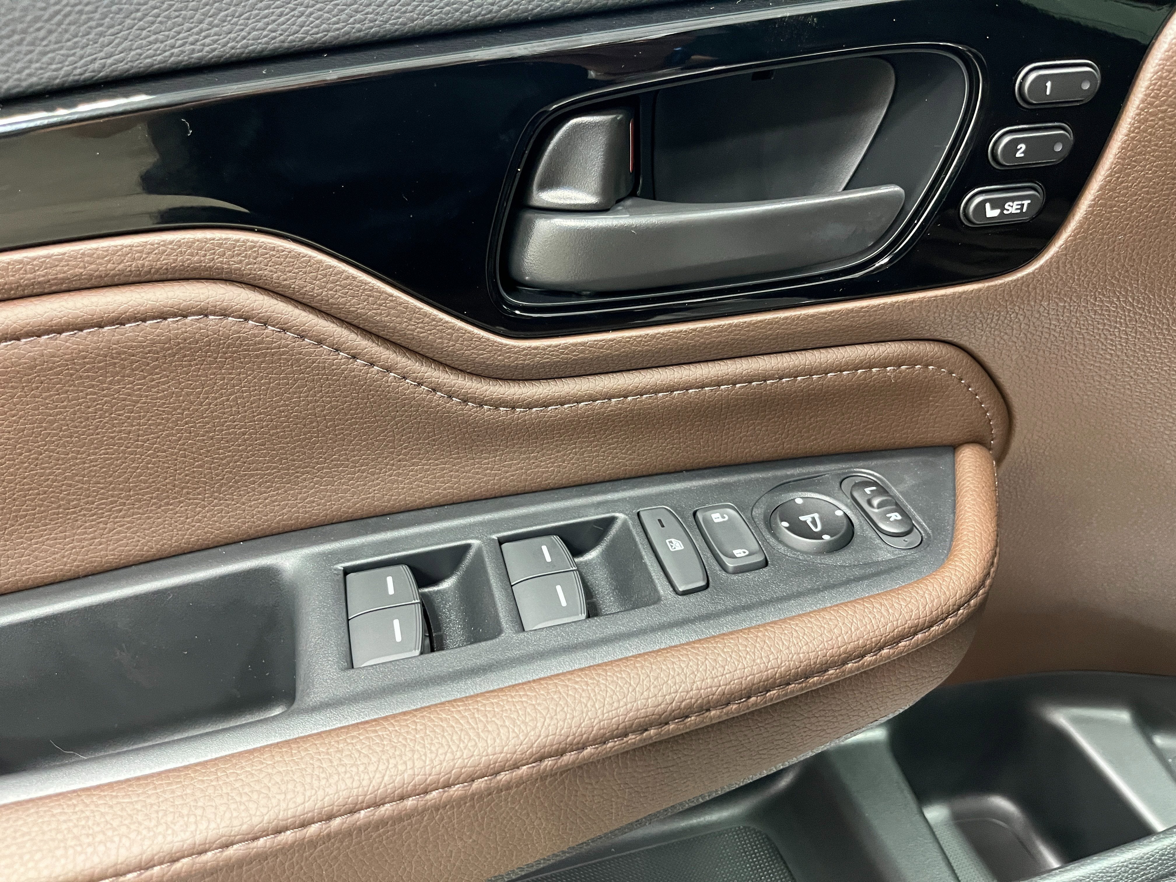 2026 Honda Odyssey Touring Auto