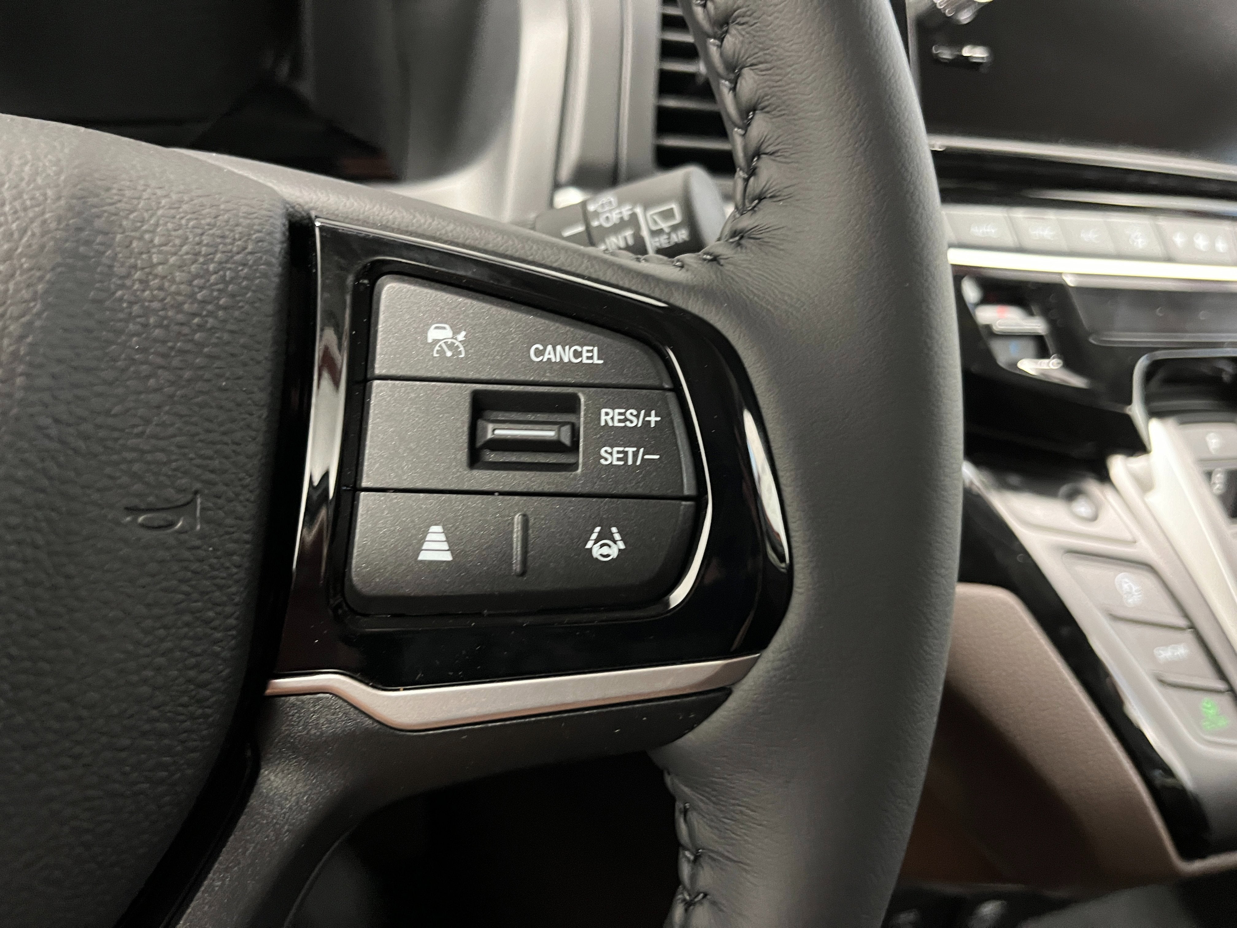 2026 Honda Odyssey Touring Auto