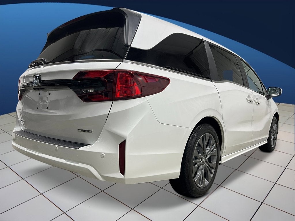 2026 Honda Odyssey Touring Auto