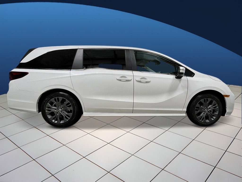 2026 Honda Odyssey Touring Auto