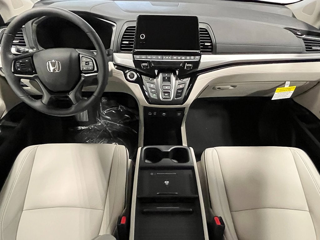 2026 Honda Odyssey Touring Auto