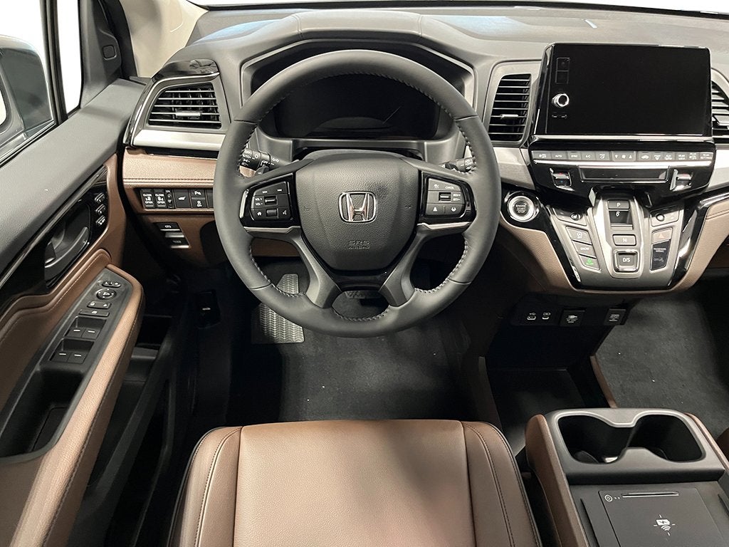 2026 Honda Odyssey Touring Auto