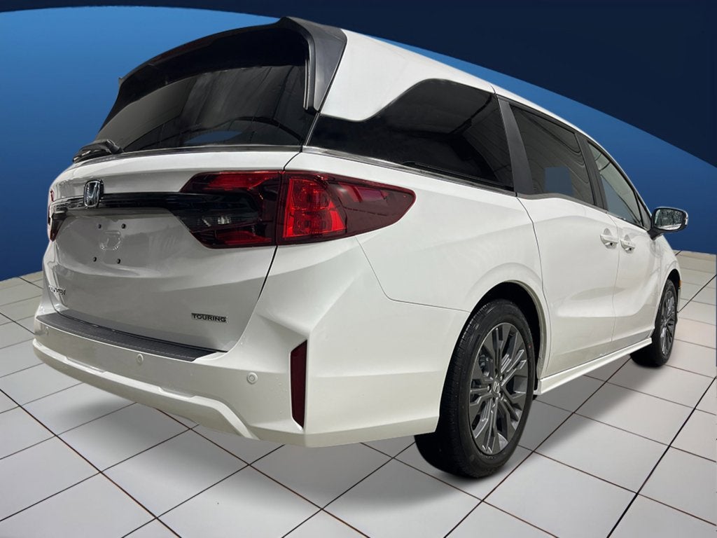 2026 Honda Odyssey Touring Auto