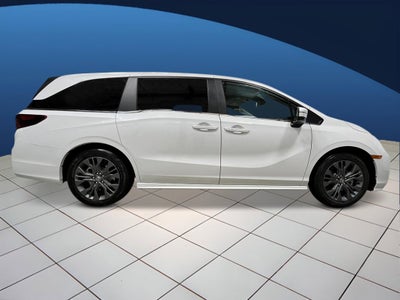 2026 Honda Odyssey Touring Auto
