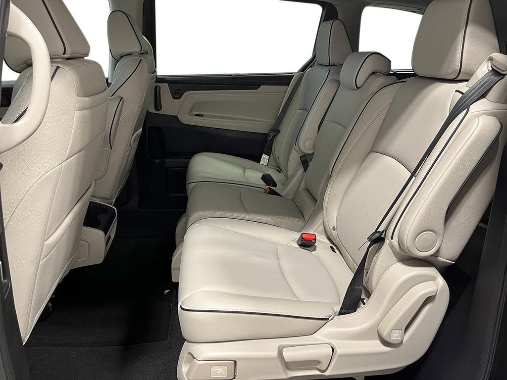 2026 Honda Odyssey Touring Auto