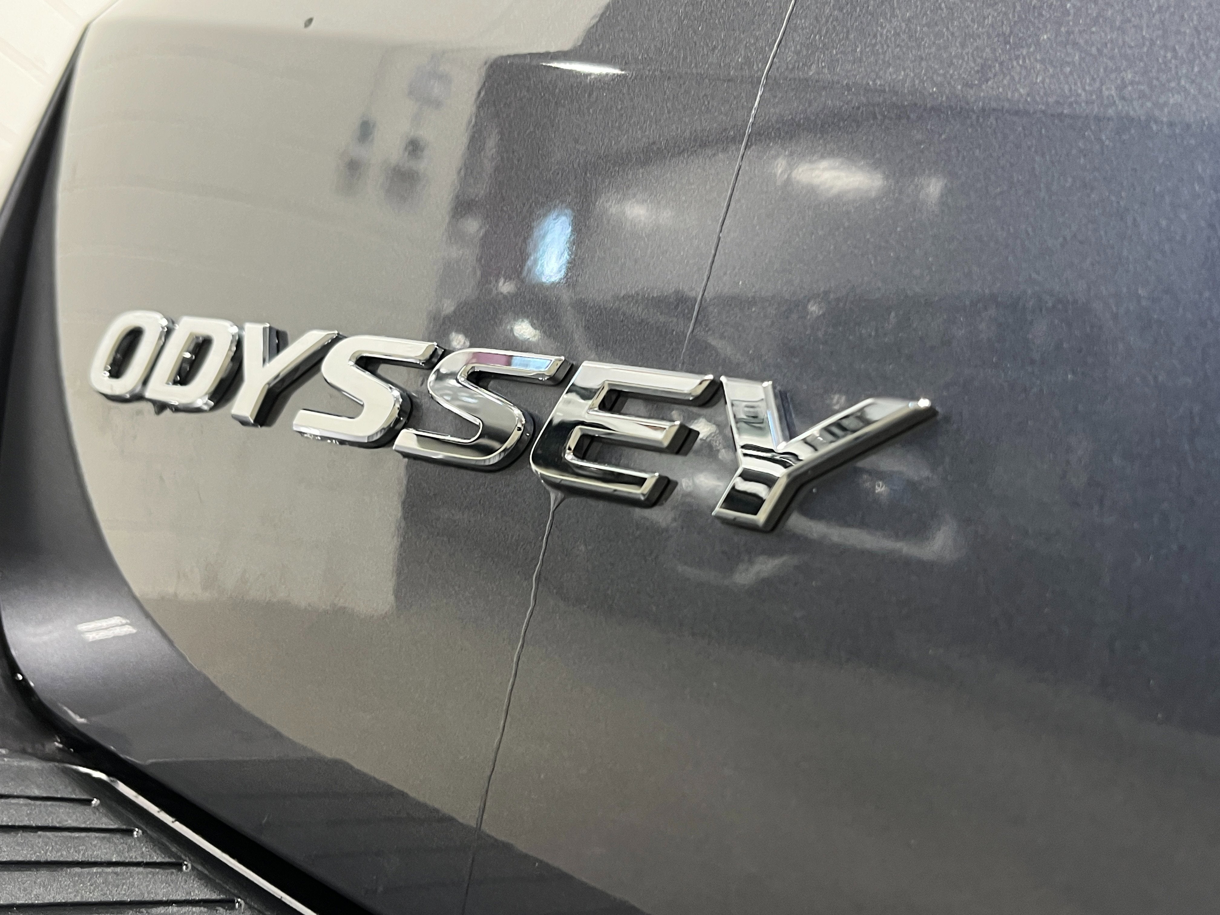 2026 Honda Odyssey Touring Auto