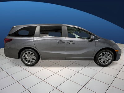2026 Honda Odyssey Touring Auto