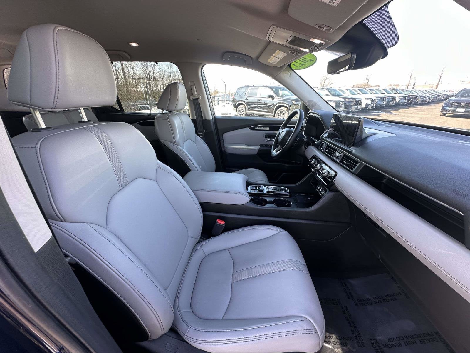 2023 Honda Pilot EX-L 7 Passenger