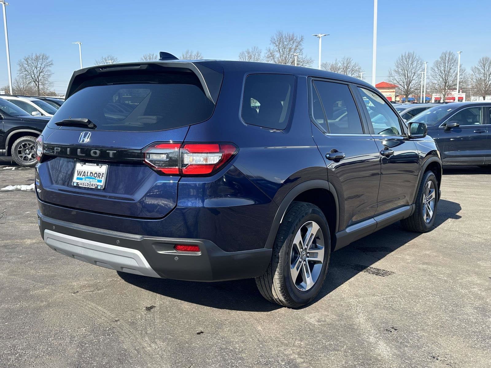 2023 Honda Pilot EX-L 7 Passenger